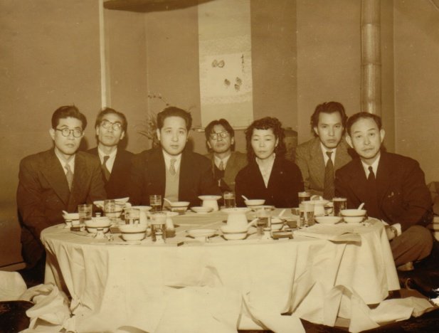 ���w�҂̉�