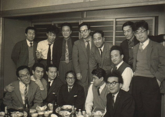 ��O�̐V�l�B