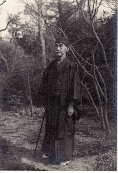 ���c���j